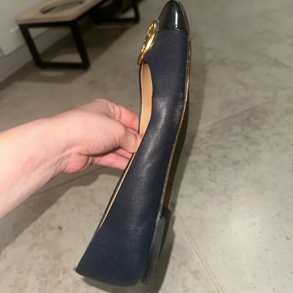 Tory Burch Black Leather‎ with Gold Logo Women's Ballet Flats Size 8.5